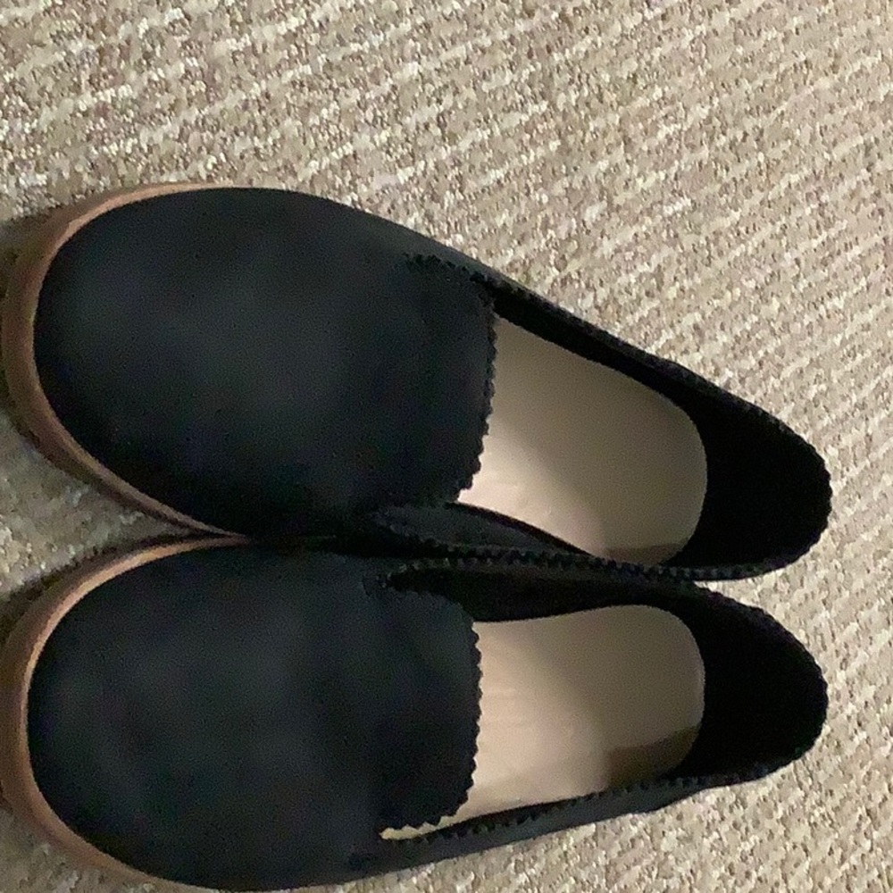 Uggs black shoes